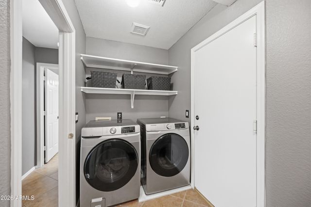 3165 E Desert Lane, Gilbert, AZ 85234