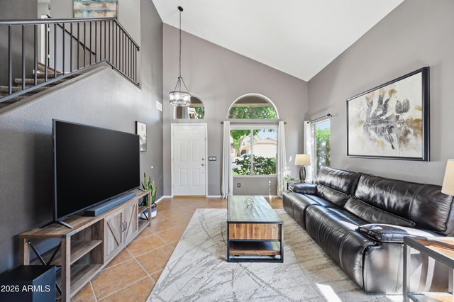 3165 E Desert Lane, Gilbert, AZ 85234