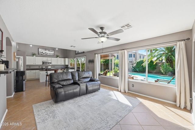 3165 E Desert Lane, Gilbert, AZ 85234