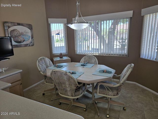 16006 W HURON Drive, Sun City West, AZ 85375