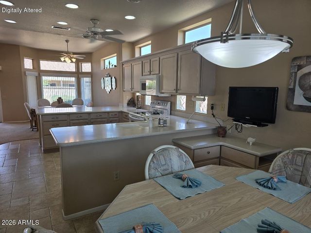 16006 W HURON Drive, Sun City West, AZ 85375