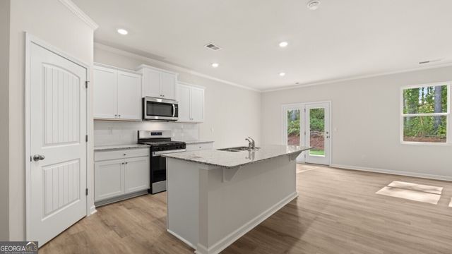 6017 Airedale Drive, Union City, GA 30213