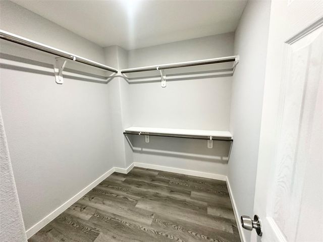 8215 Crestview Drive B, Houston, TX 77028