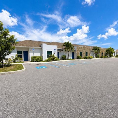 3325 SW 8th PL 108, Cape Coral, FL 33914
