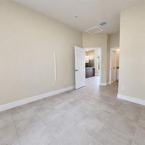 3325 SW 8th PL 108, Cape Coral, FL 33914