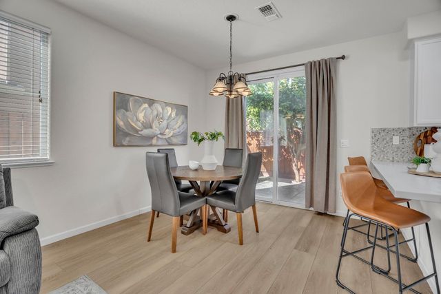 17125 Laurel Oak Ln, Lathrop, CA 95330