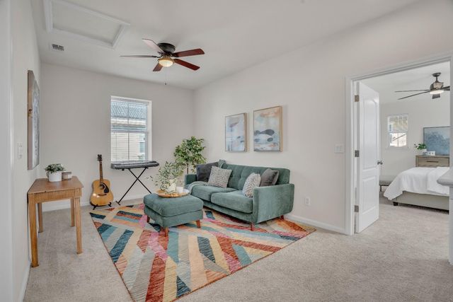 17125 Laurel Oak Ln, Lathrop, CA 95330