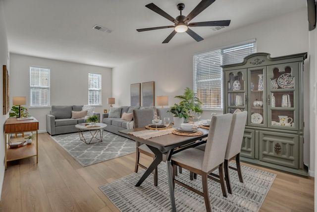 17125 Laurel Oak Ln, Lathrop, CA 95330