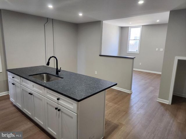 26 N 2ND AVE, Coatesville, PA 19320