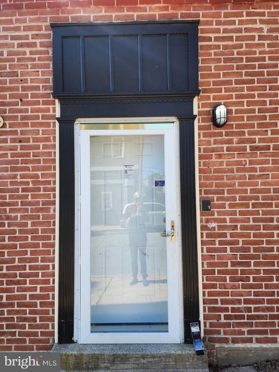 26 N 2ND AVE, Coatesville, PA 19320