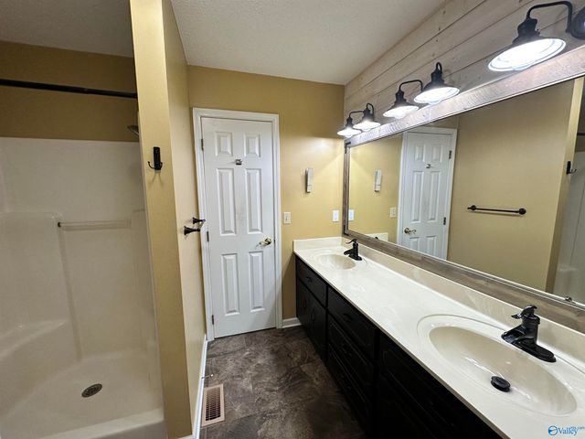 57 Johnson Street, Rainsville, AL 35986