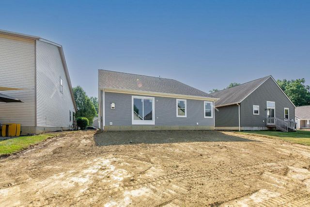 333 Woods Edge Loop, Pataskala, OH 43062