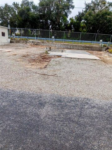 11340 GOLDFINCH WAY, Leesburg, FL 34788