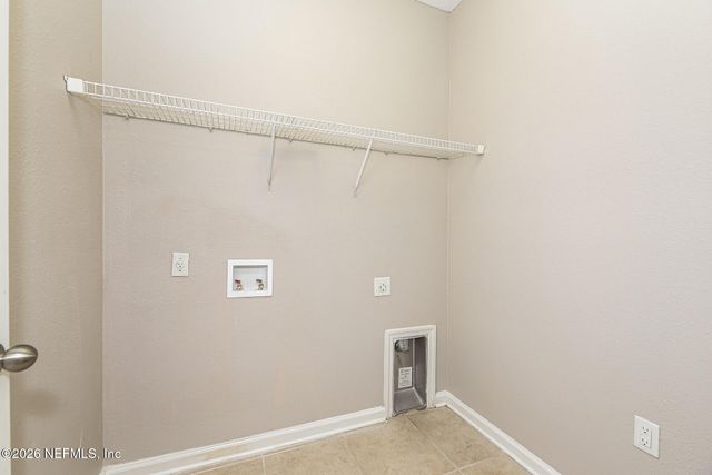 162 BRADFORD LAKE Circle, Jacksonville, FL 32218