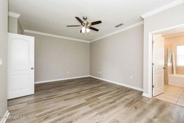 162 BRADFORD LAKE Circle, Jacksonville, FL 32218