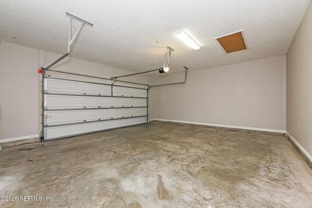 162 BRADFORD LAKE Circle, Jacksonville, FL 32218