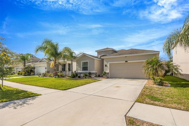 32876 SAND CREEK DRIVE, Wesley Chapel, FL 33543