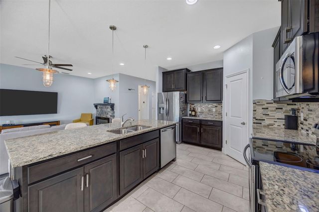 32876 SAND CREEK DRIVE, Wesley Chapel, FL 33543