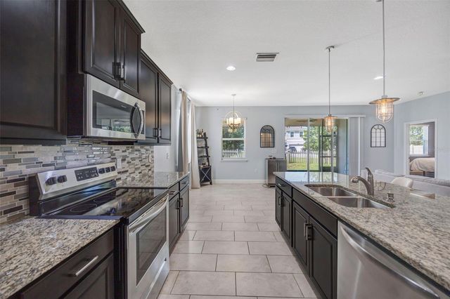 32876 SAND CREEK DRIVE, Wesley Chapel, FL 33543