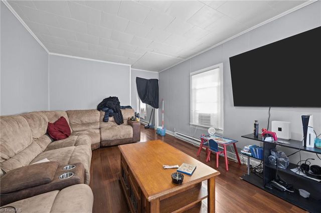 313 Burton Avenue, High Point, NC 27262