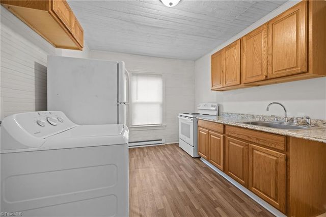 313 Burton Avenue, High Point, NC 27262