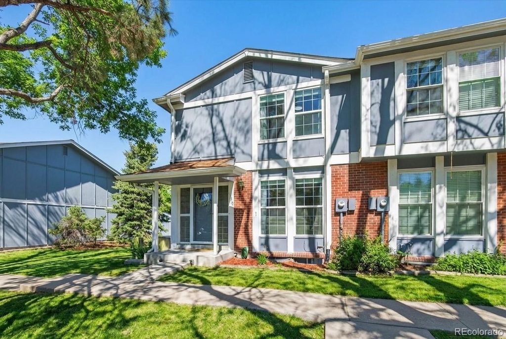 11958 E 1st Place, Aurora, CO 80011