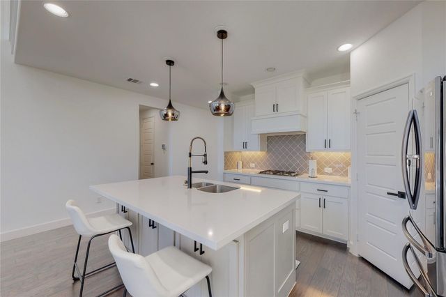 1205 Rushcroft Way, Forney, TX 75126