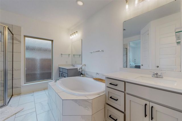 1205 Rushcroft Way, Forney, TX 75126