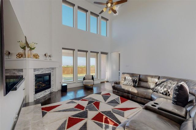 1205 Rushcroft Way, Forney, TX 75126