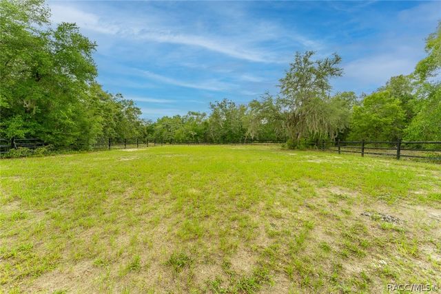 6507 N Iris Drive, Hernando, FL 34442