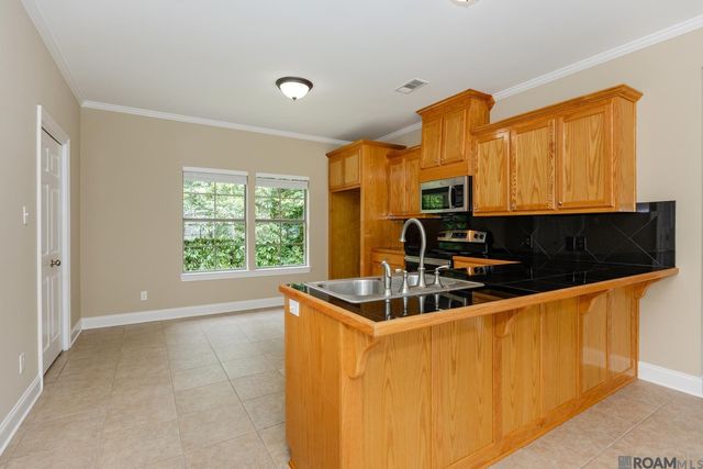 33892 Cedar Ridge Ct, Denham Springs, LA 70706