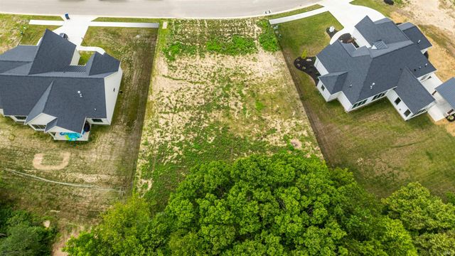 495 E Basalt Drive, Huntertown, IN 46748