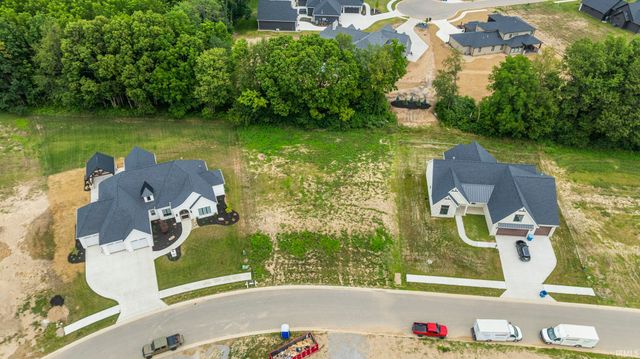 495 E Basalt Drive, Huntertown, IN 46748