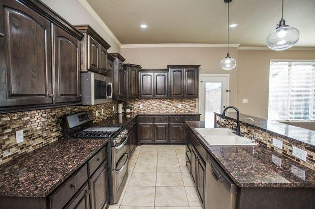 6011 95th Street, Lubbock, TX 79424