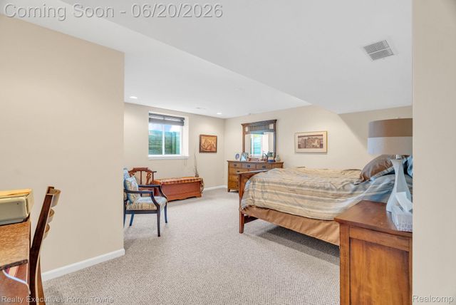2975 Sandy Oaks Lane, Fort Gratiot Charter Township, MI 48059