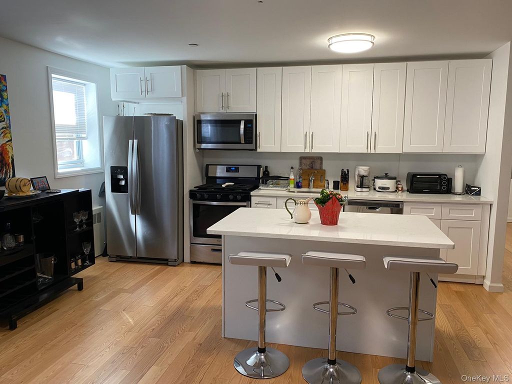 1 Hawley Terrace 1G, Yonkers, NY 10701 — photo 4