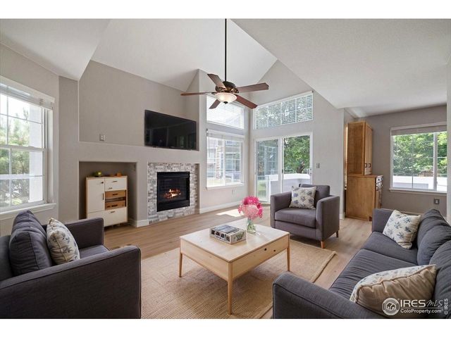 805 Summer Hawk Dr C-13, Longmont, CO 80504