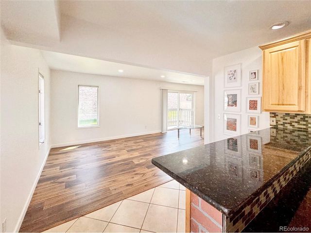 6425 S Dayton St 102, Englewood, CO 80111