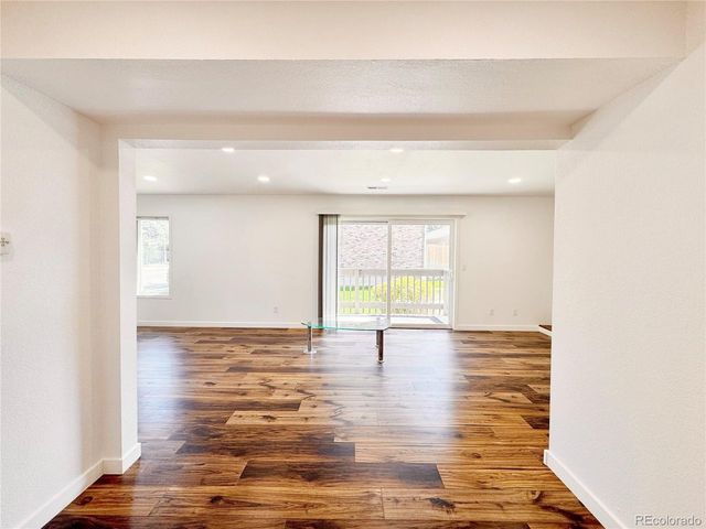 6425 S Dayton St 102, Englewood, CO 80111