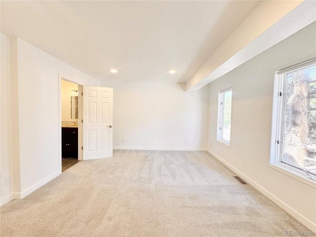 6425 S Dayton St 102, Englewood, CO 80111