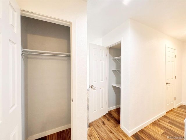 6425 S Dayton St 102, Englewood, CO 80111