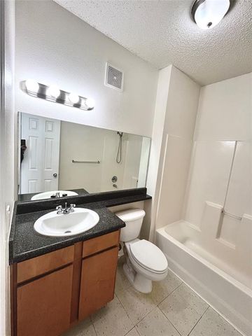 2200 Classen Boulevard 2124, Norman, OK 73071