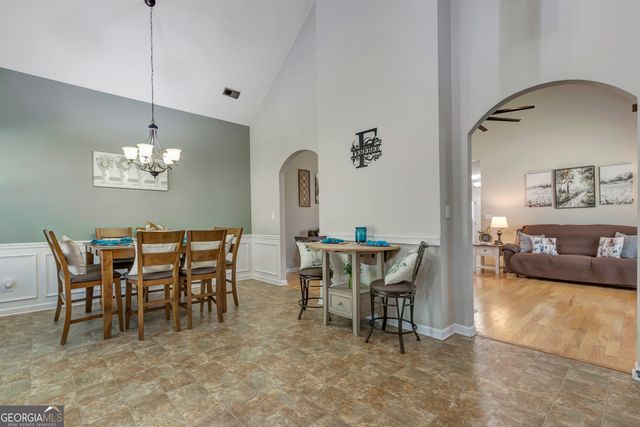 153 Carlow Court, Newnan, GA 30263