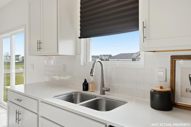 443 Garnet Ranch Drive, Delaware, OH 43015