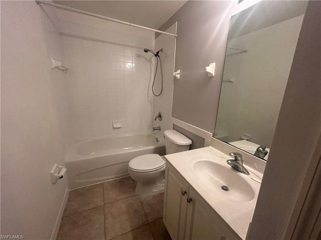 9420 Ivy Brook RUN 304, Fort Myers, FL 33913