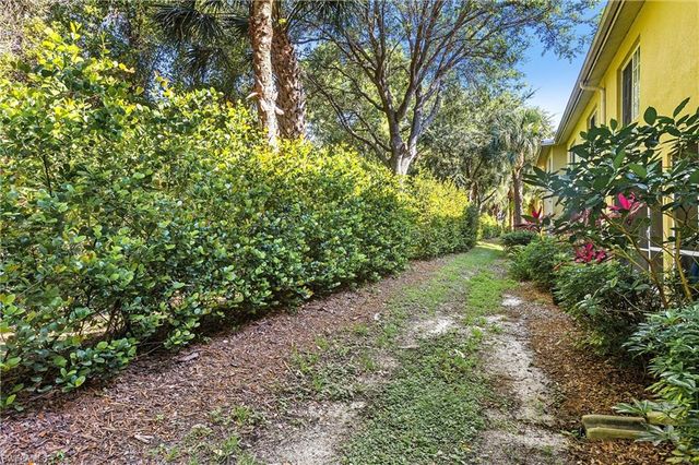 9420 Ivy Brook RUN 304, Fort Myers, FL 33913