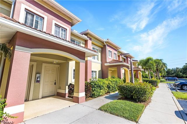 9420 Ivy Brook RUN 304, Fort Myers, FL 33913