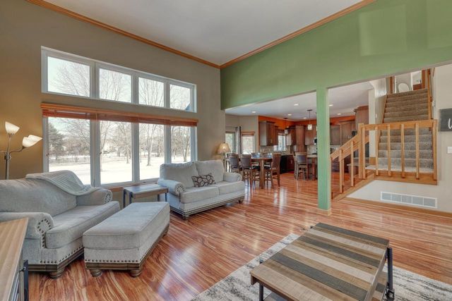 1125 Carlee Ann LANE, Pewaukee, WI 53072