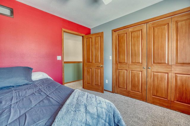 1125 Carlee Ann LANE, Pewaukee, WI 53072