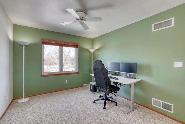 1125 Carlee Ann LANE, Pewaukee, WI 53072